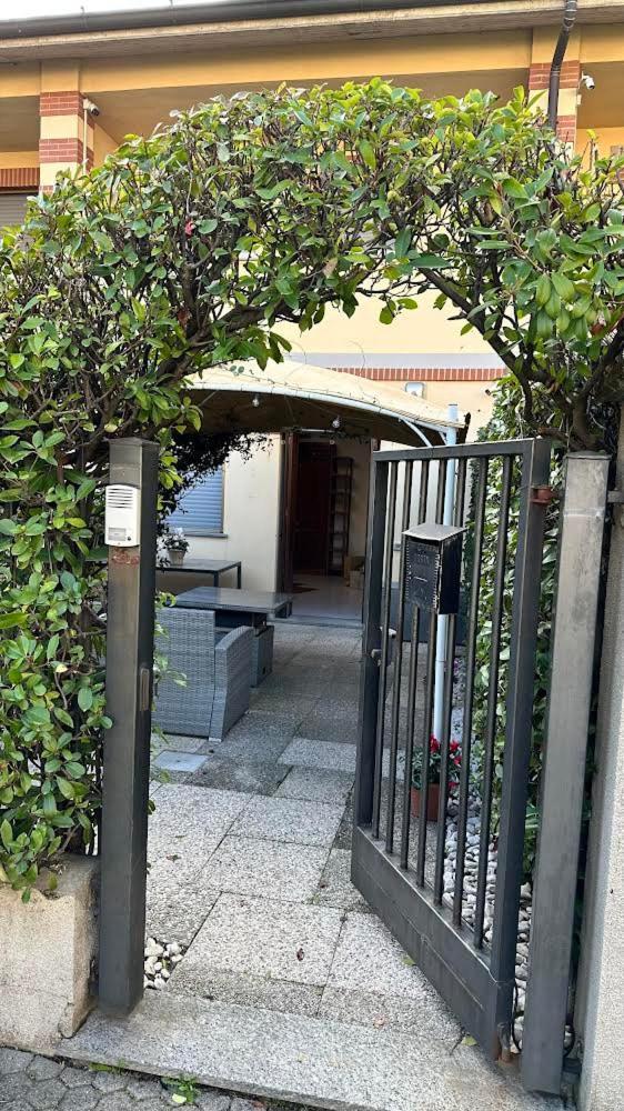 Lavilletta Stanza Parco Baranzate Exterior foto